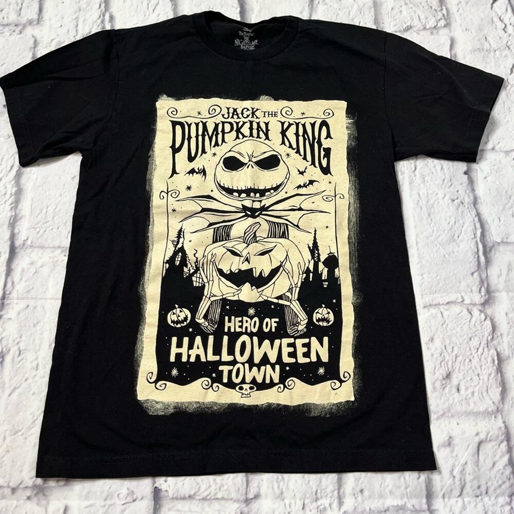 Disney Jack Skellington Halloween graphic T-shirt size small